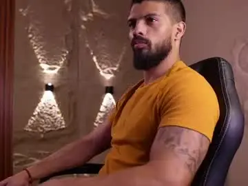 Chaturbate Live Sex Cam of dann_saenz