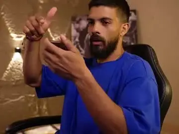 Chaturbate Free Porn Cam of dann_saenz