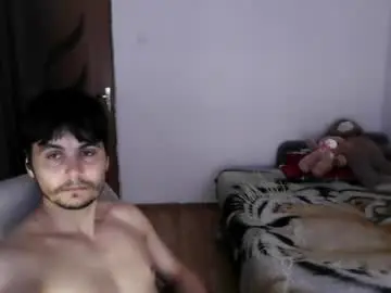 Chaturbate Free Porn Cam of davidxstorm