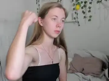 Chaturbate Live Sex Cam of eda_vixen