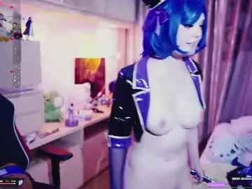 Chaturbate Live Sex Cam of madnessalise
