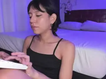 Chaturbate Live Sex of emmaclark_1
