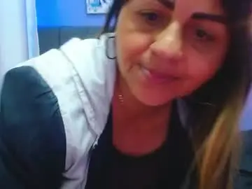 Chaturbate Live Porn of lilimoon__
