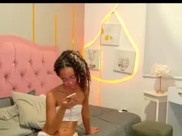 Chaturbate Live Sex Cam of peneelopeecute