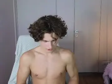 Chaturbate Sex Chat of whiteskyy_