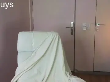 Chaturbate Free Porn Cam of whiteskyy_