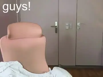 Chaturbate Live Sex of whiteskyy_