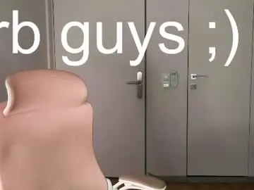 Chaturbate Watch Live Sex Cams of whiteskyy_