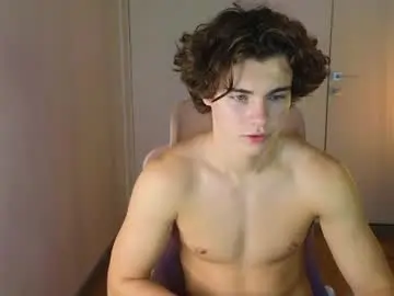 Chaturbate Nude Webcam of whiteskyy_
