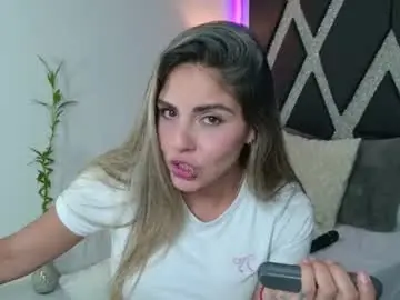 Chaturbate Live Sex of blonde_cat1515