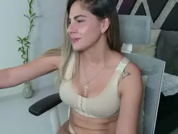 Chaturbate Live Sex Cam of blonde_cat1515