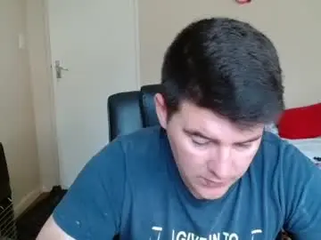 Chaturbate Watch Live Sex Cams of brendansexyboy098754