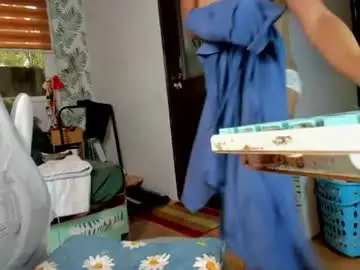 Chaturbate Sex Chat of hungasiangirl