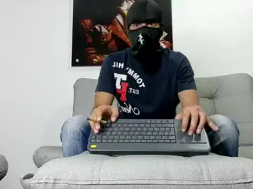 Chaturbate Watch Live Sex Cams of yeisongomezz