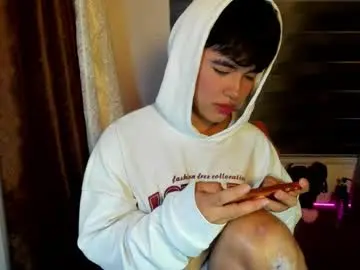 Chaturbate Free Live Porn of asiancarl_bigcock