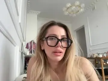 Chaturbate Watch Live Sex Cams of gipsyslut11