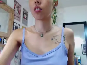 Chaturbate Live Sex Cam of amy_mur