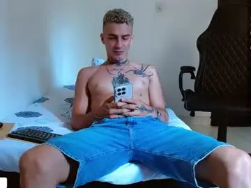 Chaturbate Nude Webcam of bray_hotboy