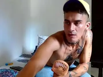 Chaturbate Free Live Porn of bray_hotboy