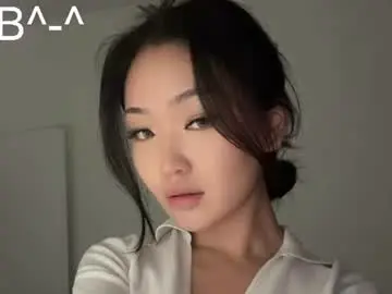 Chaturbate Live Porn of elegant_vibes