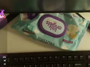Chaturbate Free Porn Cam of isa_thompson__
