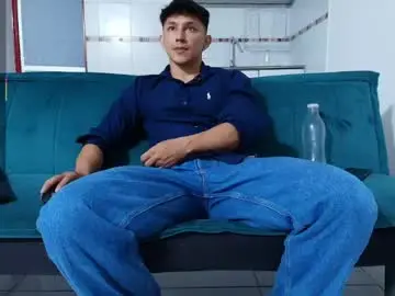 Chaturbate Best live sex cam show of jacques_cardiet