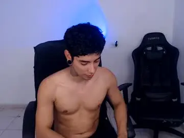 Chaturbate Free Live Porn of saenz_hotx