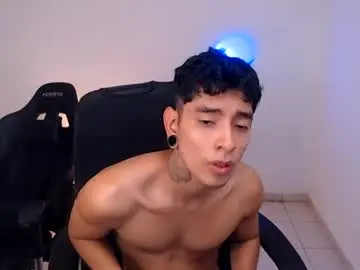 Chaturbate Free Porn Cam of saenz_hotx