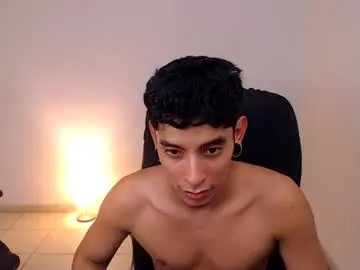 Chaturbate Sex Cam of saenz_hotx