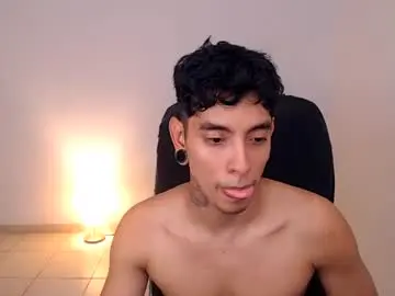 Chaturbate Sex Chat of saenz_hotx
