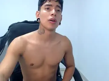 Chaturbate Free Porn Cam of saenz_hotx