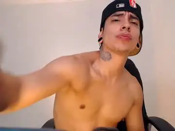 Chaturbate Watch Live Sex Cams of saenz_hotx