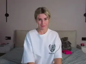 Chaturbate Sex Chat of whiteflower_x0