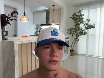 Chaturbate Watch Live Sex Cams of badboy_one