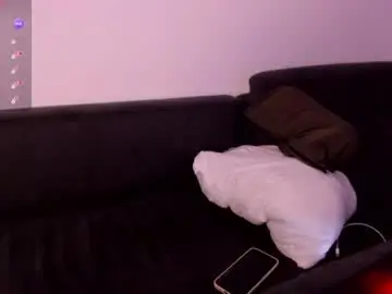 Chaturbate Live Sex Cam of kortney_williams