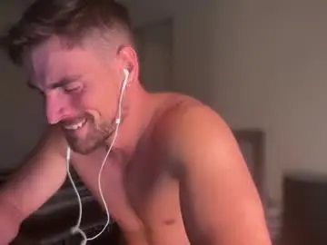 Chaturbate Adult Webcams of ccmanrivs120