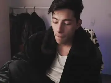 Chaturbate Nude Webcam of chomelo6