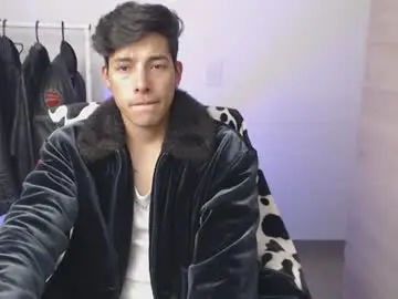 Chaturbate Adult Video Chat of chomelo6