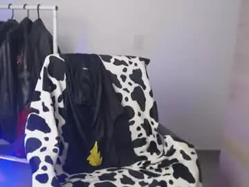 Chaturbate Free Porn Cam of chomelo6