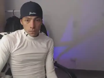 Chaturbate Live Porn of chomelo6