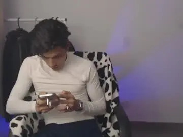 Chaturbate Sex Cam of chomelo6