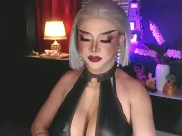 Chaturbate Live Sex Cam of hugecockchristine