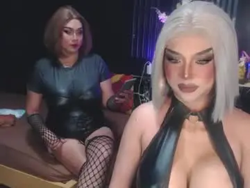 Chaturbate Nude Webcam of hugecockchristine