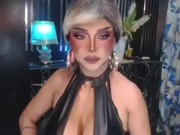 Chaturbate Adult Webcam of hugecockchristine