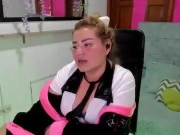 Chaturbate Live Sex of julieta_star69
