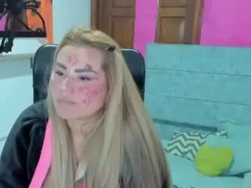 Chaturbate Adult Webcam of julieta_star69