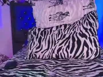 Chaturbate Sex Chat of maxi_and_evan