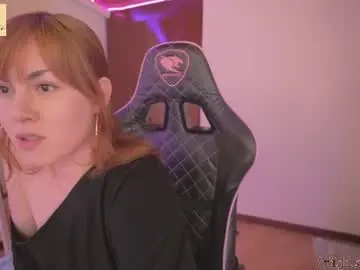 Chaturbate Live Sex Cam of fijisakistar