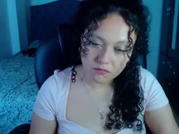 Chaturbate Free Porn Cam of freud_x_louise1