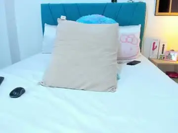Chaturbate Live Sex Cam of kam_lopez